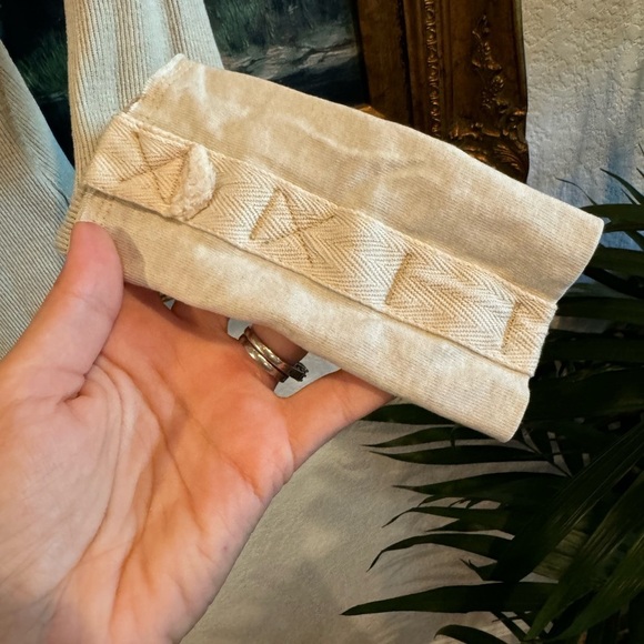 FP We the Free Light Green Ribbed V-Neck Thermal Long Sleeve Top Small - Picture 3 of 5